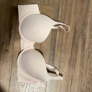 Light pink push up bra